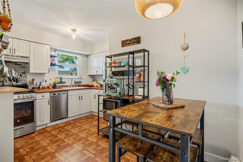 64 Fairharbor Dr, Unit 64 photo 8