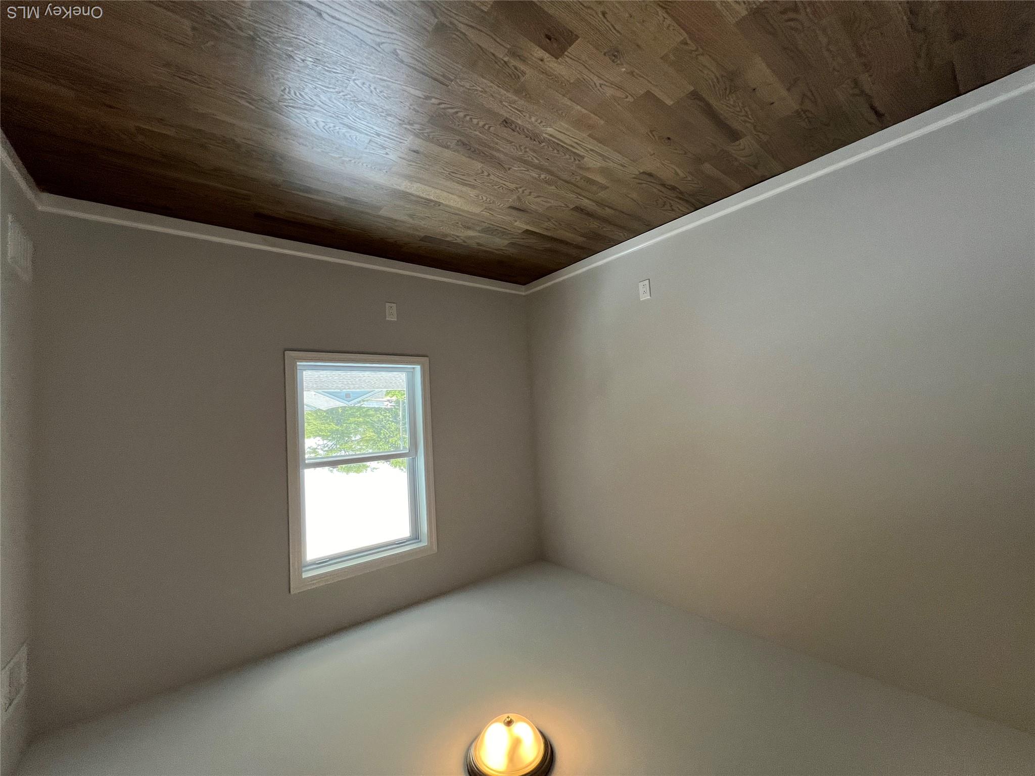 35 Babylon Drive – For Sale photo 11