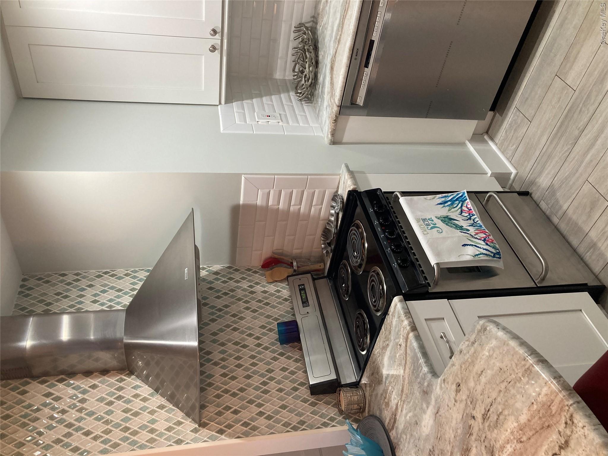 780 W Broadway, Unit 2E photo 10