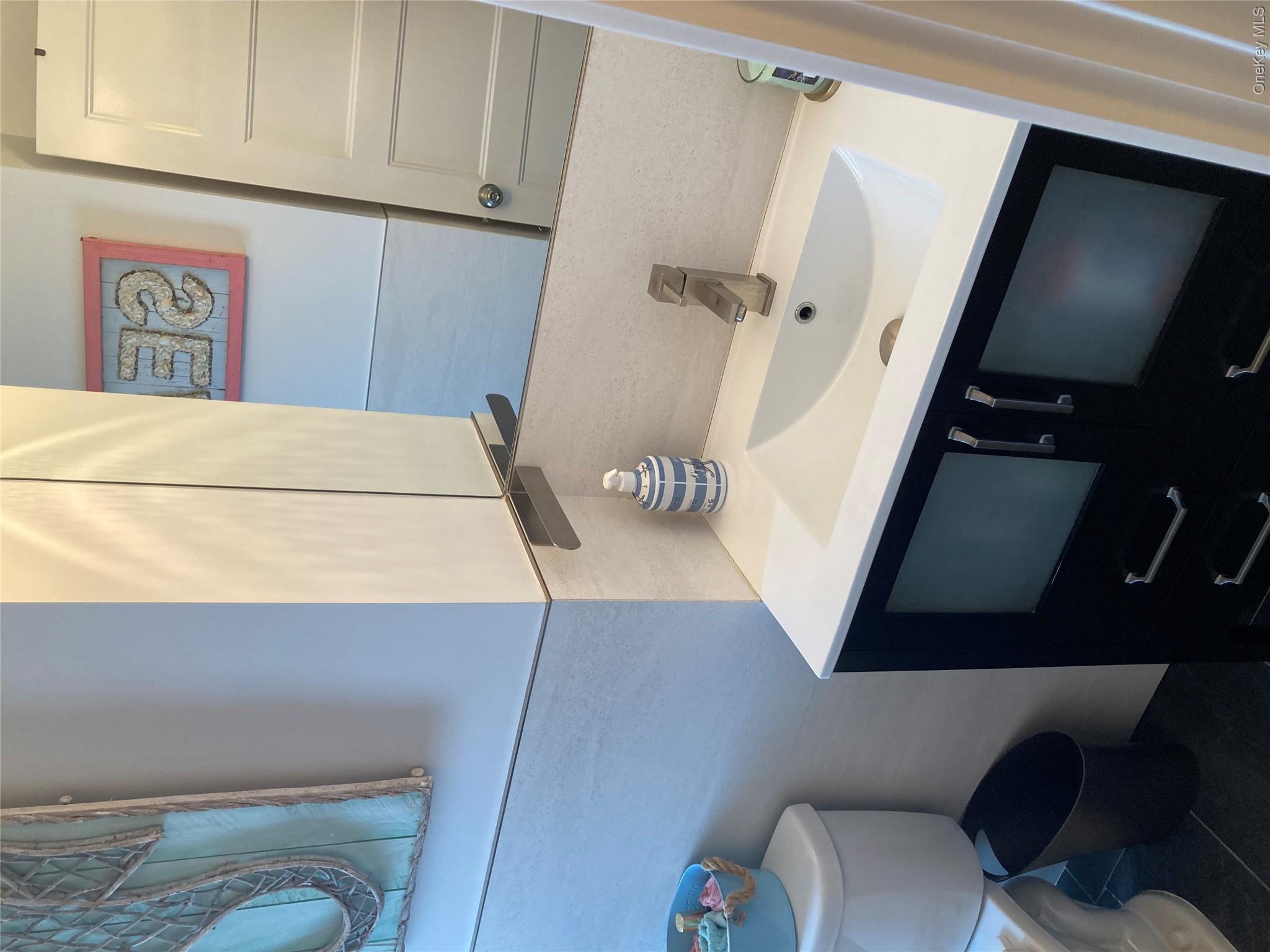 780 W Broadway, Unit 2E photo 14