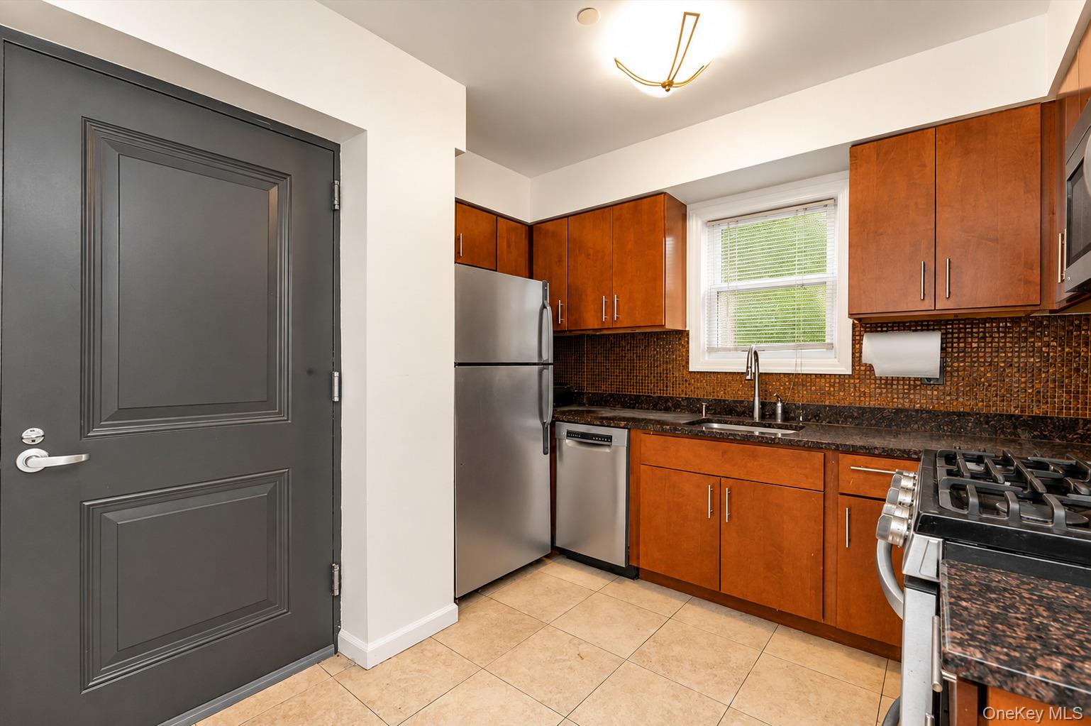 40-38 194th Street, Unit 1/A photo 2