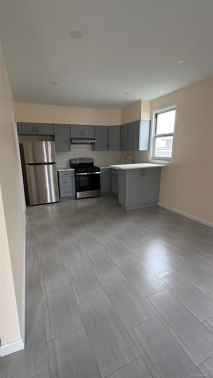 9947 163rd Drive – For Rent photo 2