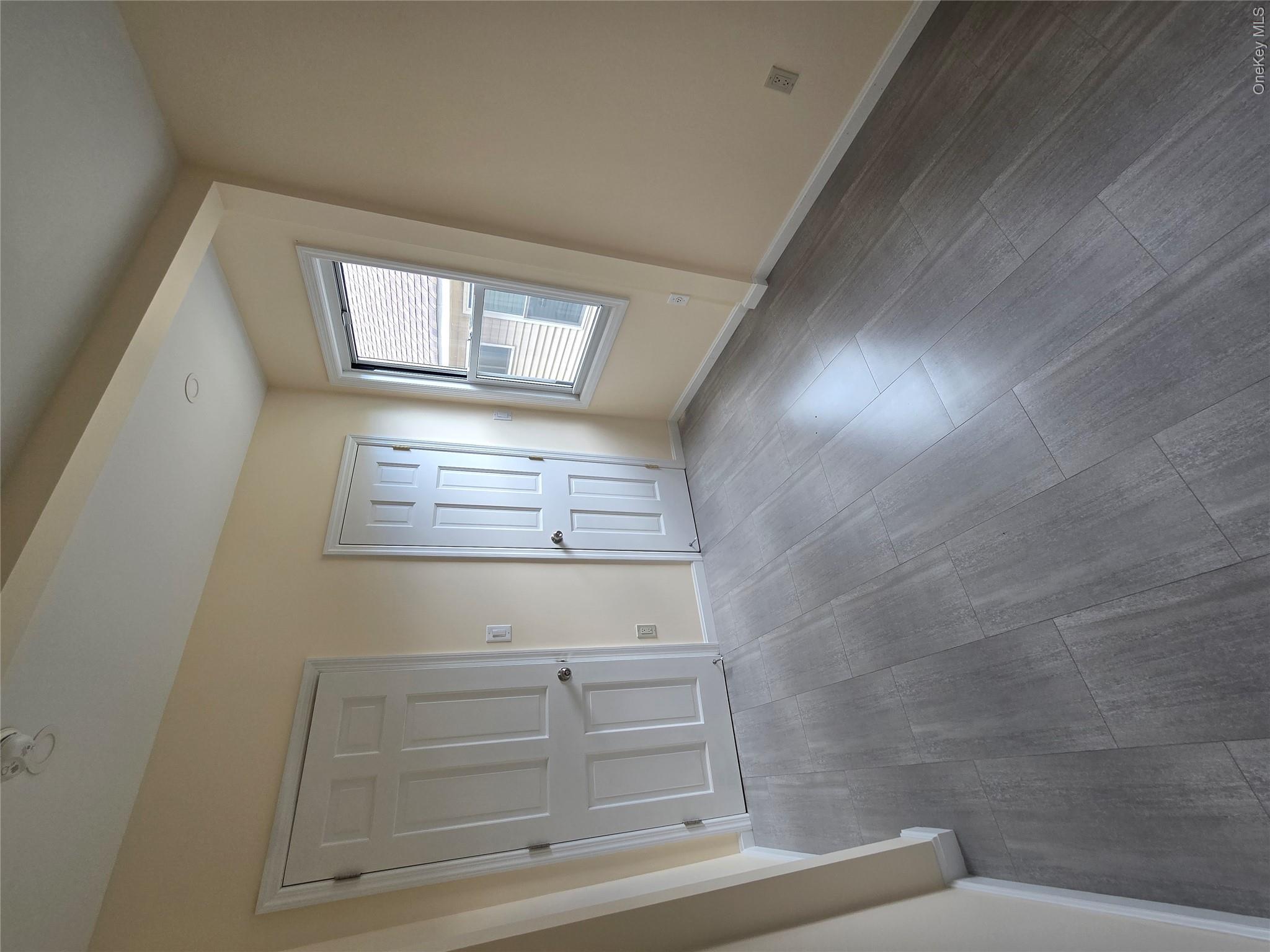 9947 163rd Drive – For Rent photo 3