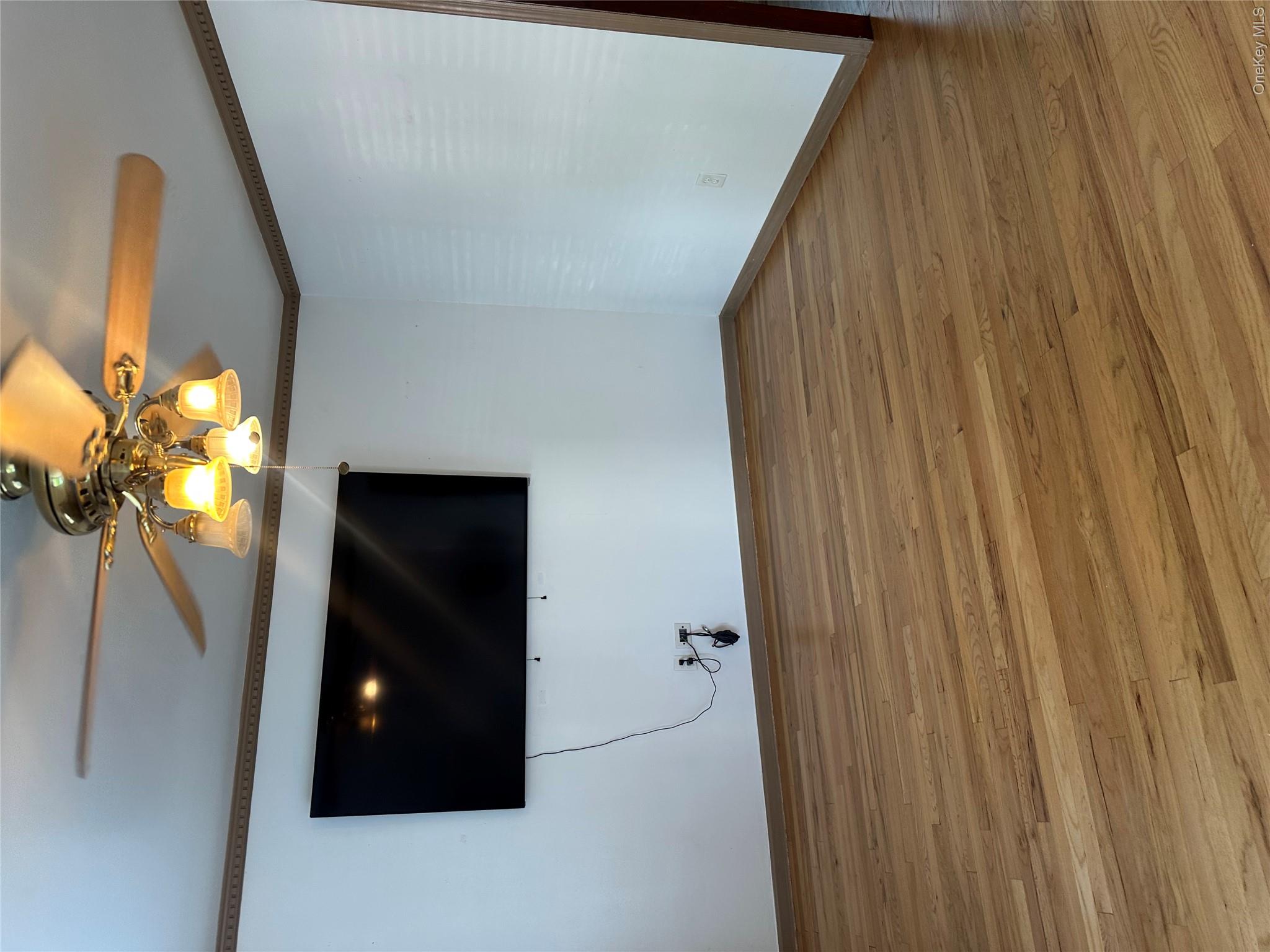 242 Sommerville Place – For Rent photo 4