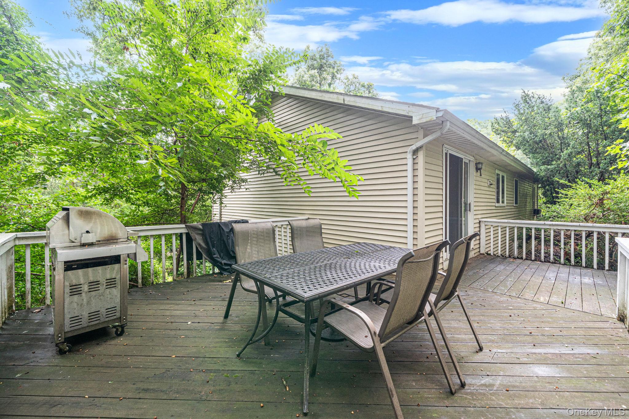 107 W Farm Drive – For Sale photo 26