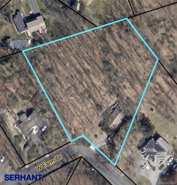107 W Farm Drive – For Sale