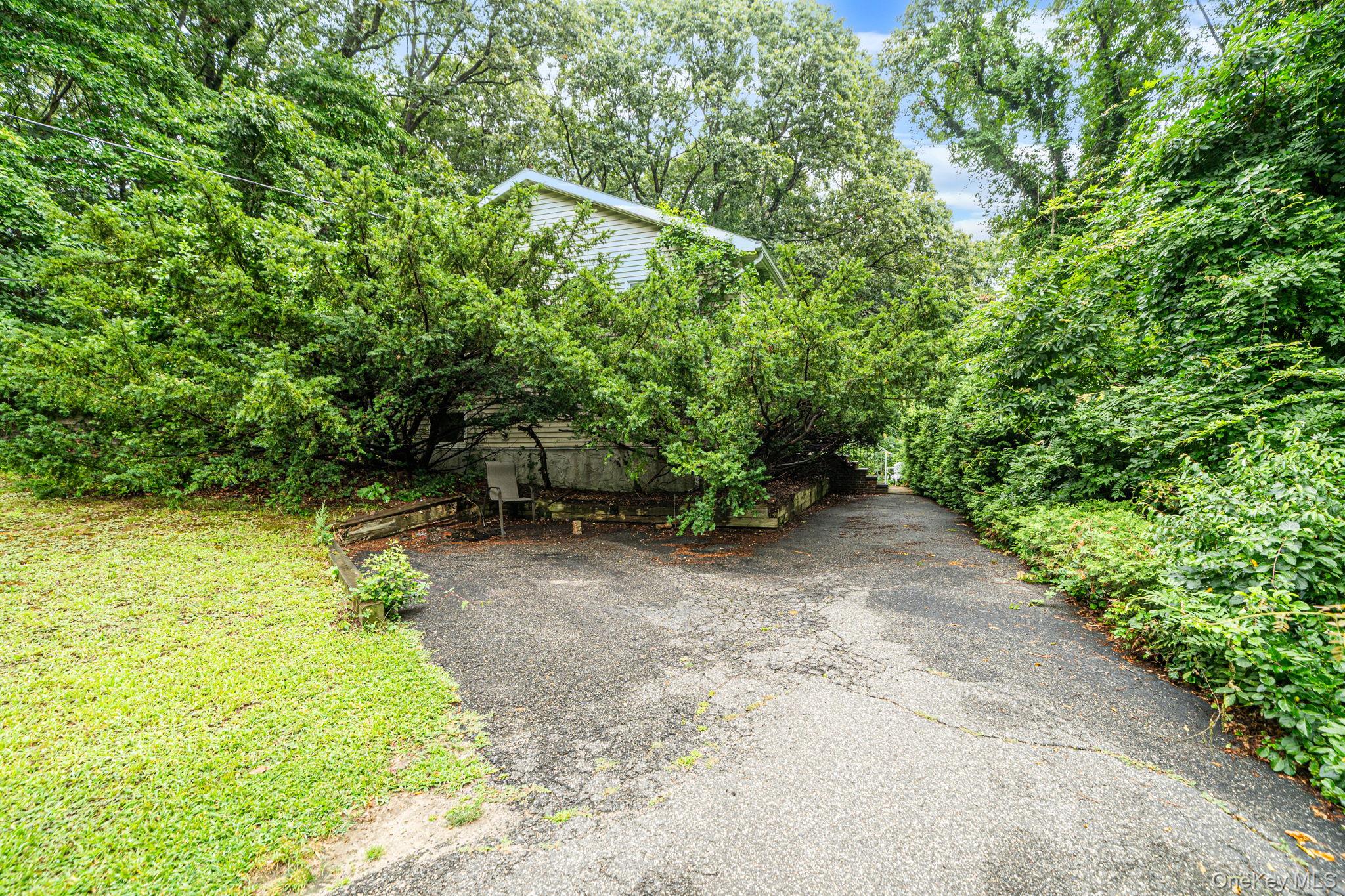 107 W Farm Drive – For Sale photo 24