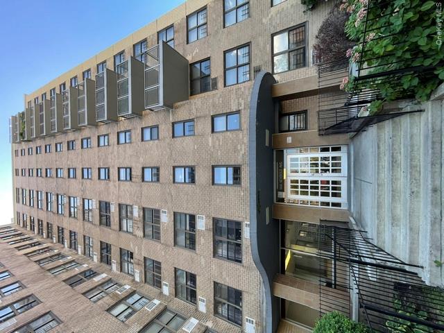 1966 Newbold Avenue, Unit 1004