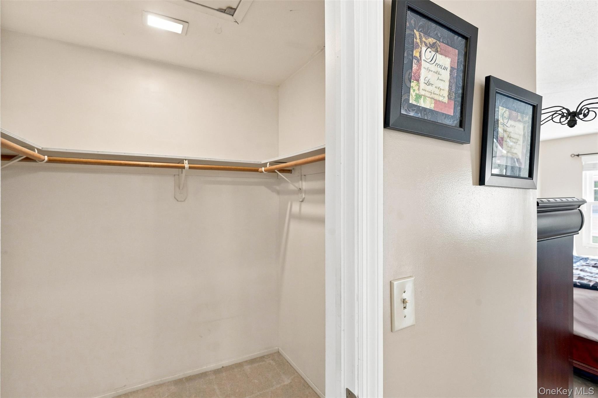 2124 Whispering Hills – For Sale photo 14