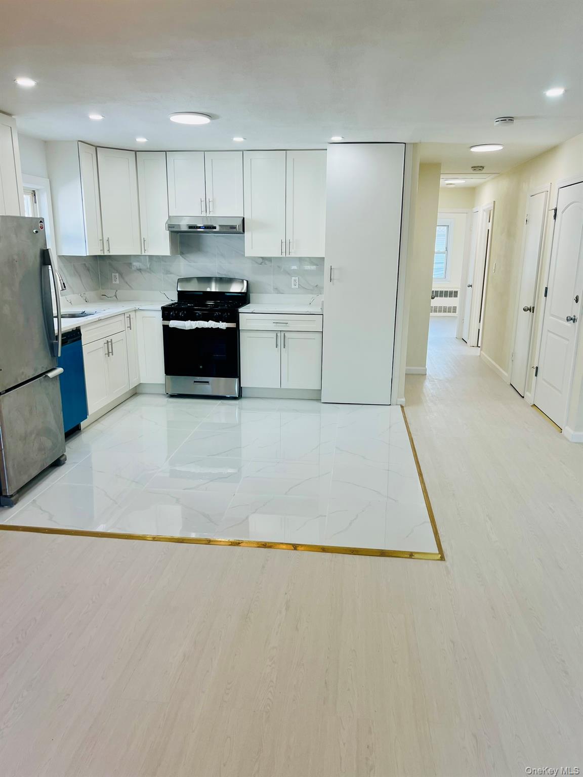 146-18 25th Drive – For Rent photo 2