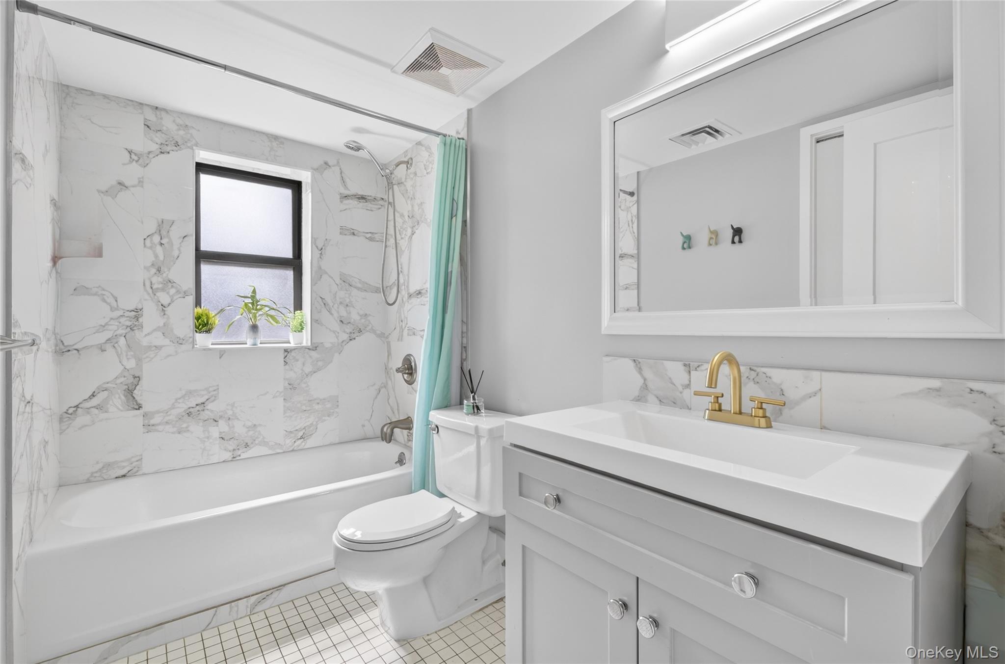 550 115th Street, Unit 550D photo 7