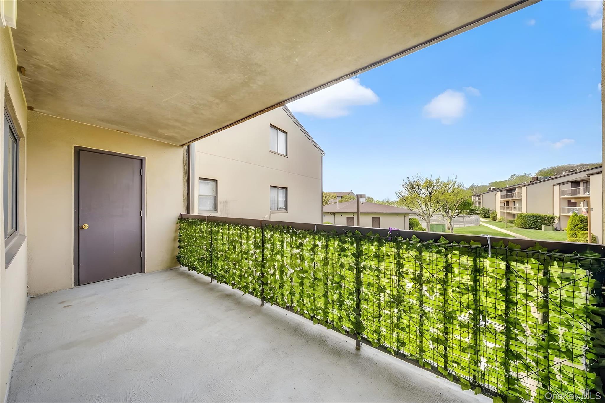 550 115th Street, Unit 550D photo 12