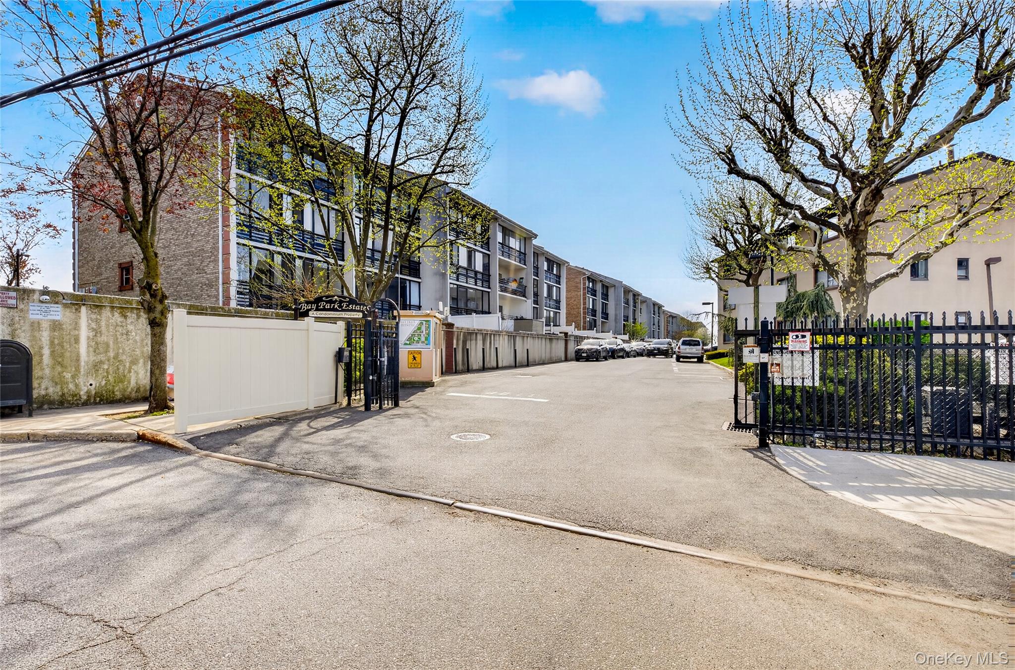 550 115th Street, Unit 550D photo 16
