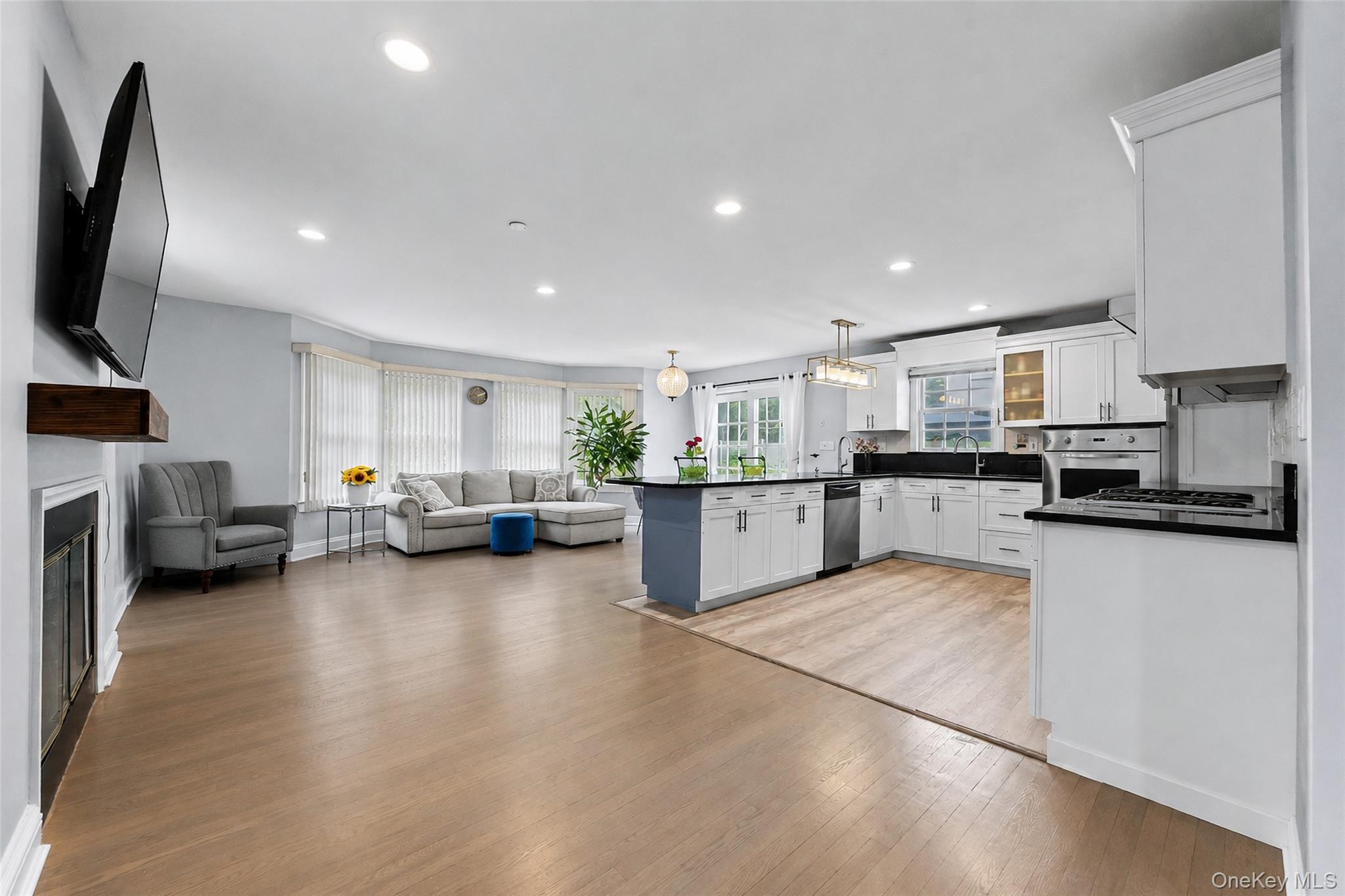 14 Mackay Way – For Sale photo 9