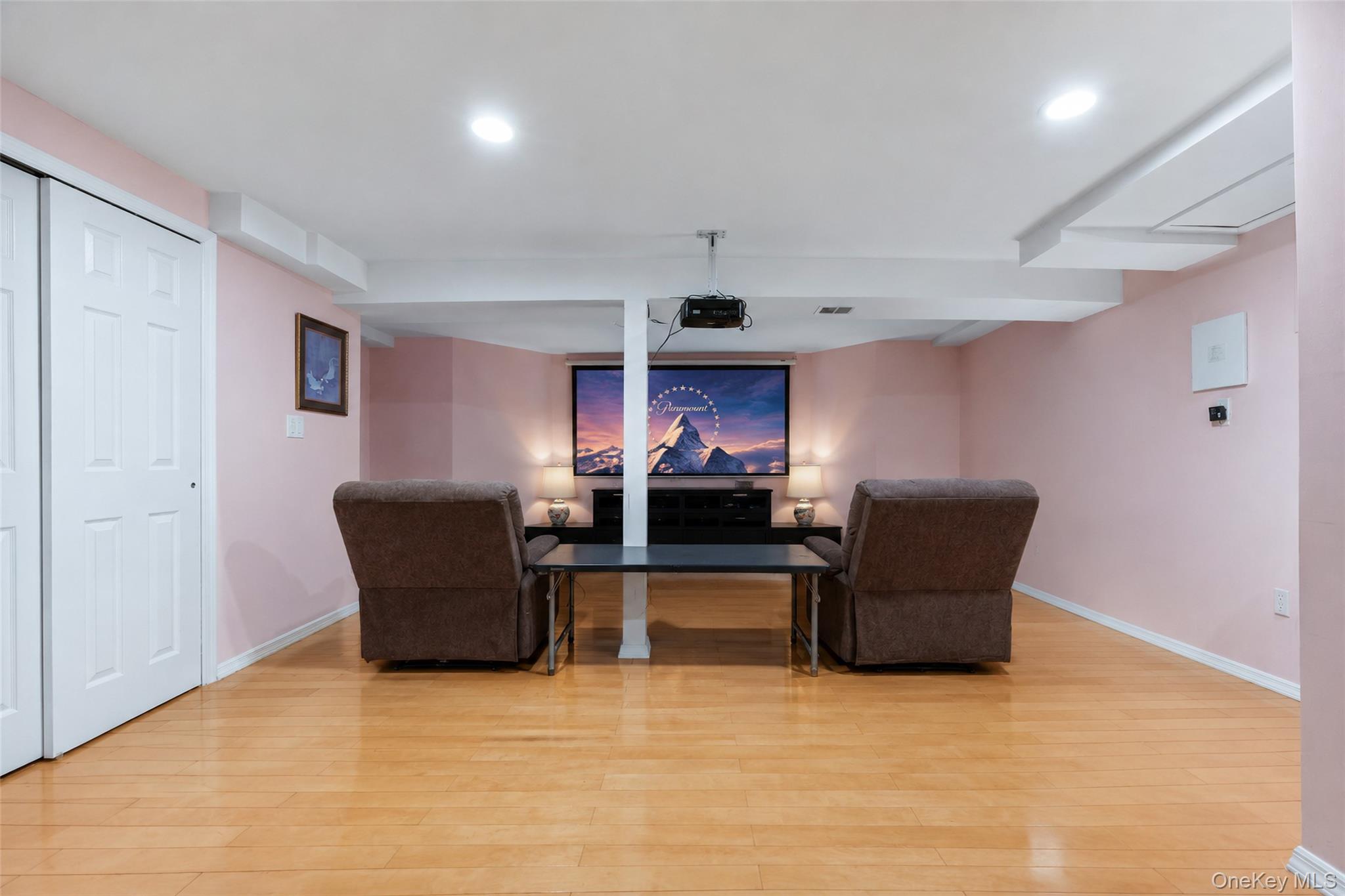 14 Mackay Way – For Sale photo 22