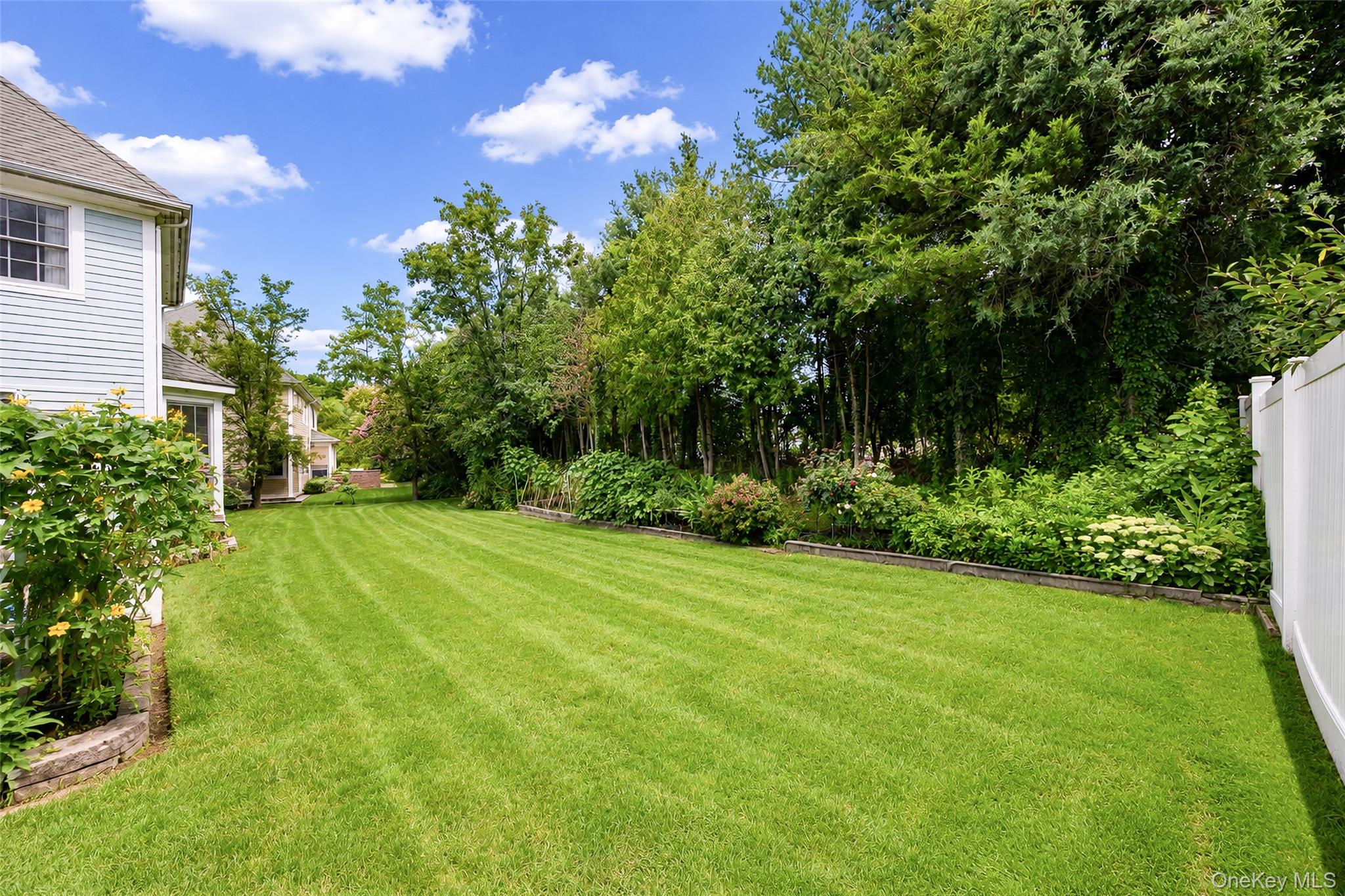 14 Mackay Way – For Sale photo 29