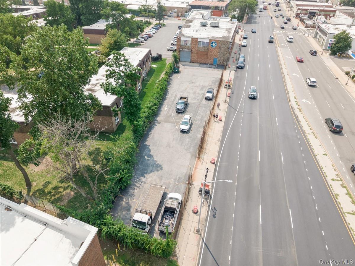 200 E Sunrise Highway – For Rent photo 10