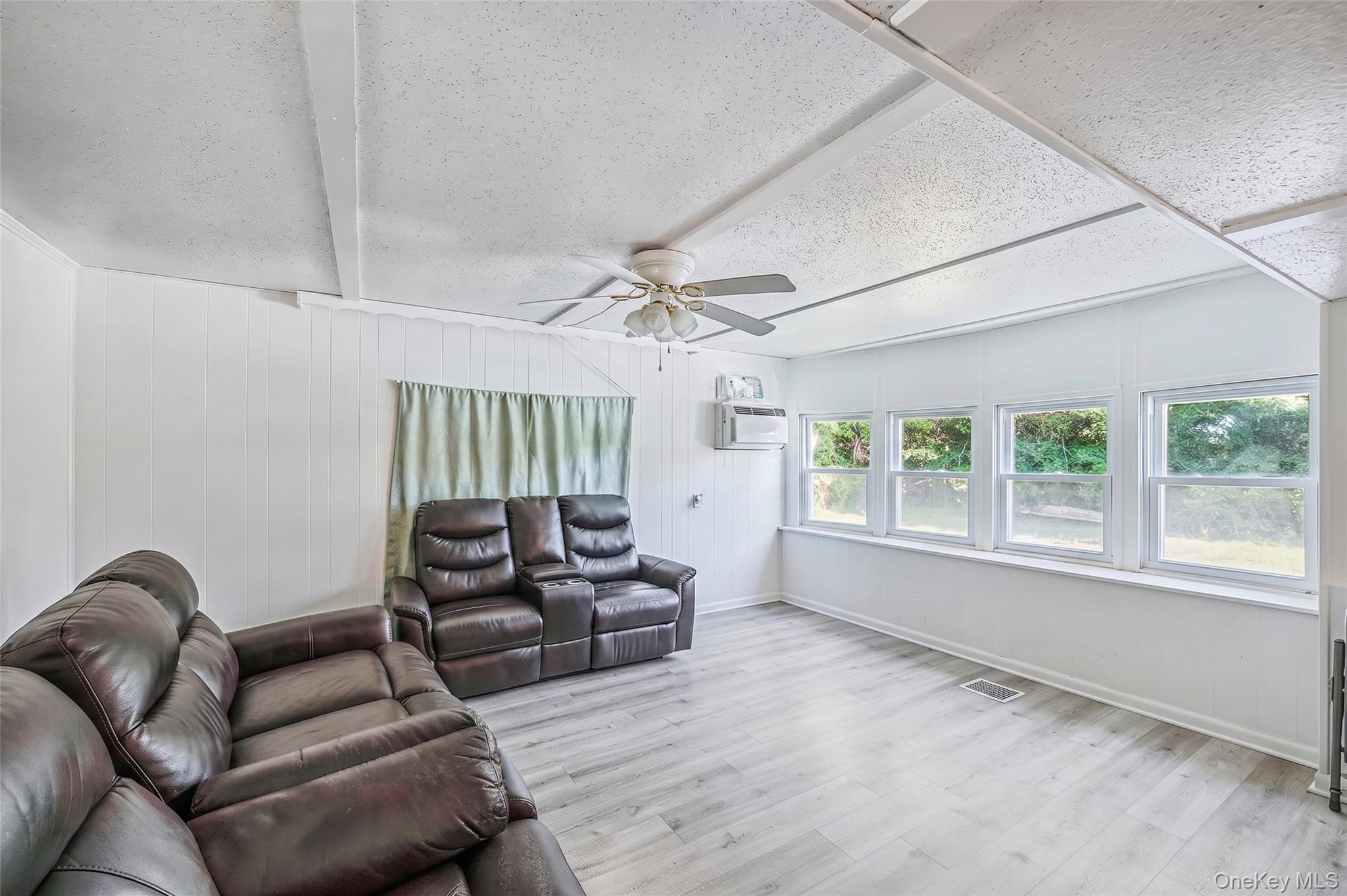 703 Fresh Pond Ave – For Sale photo 3