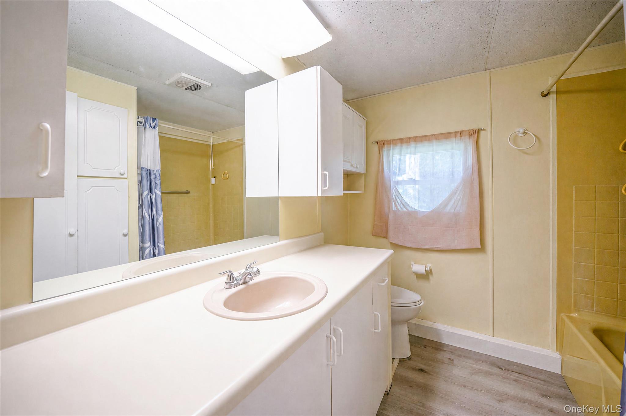 703 Fresh Pond Ave – For Sale photo 6