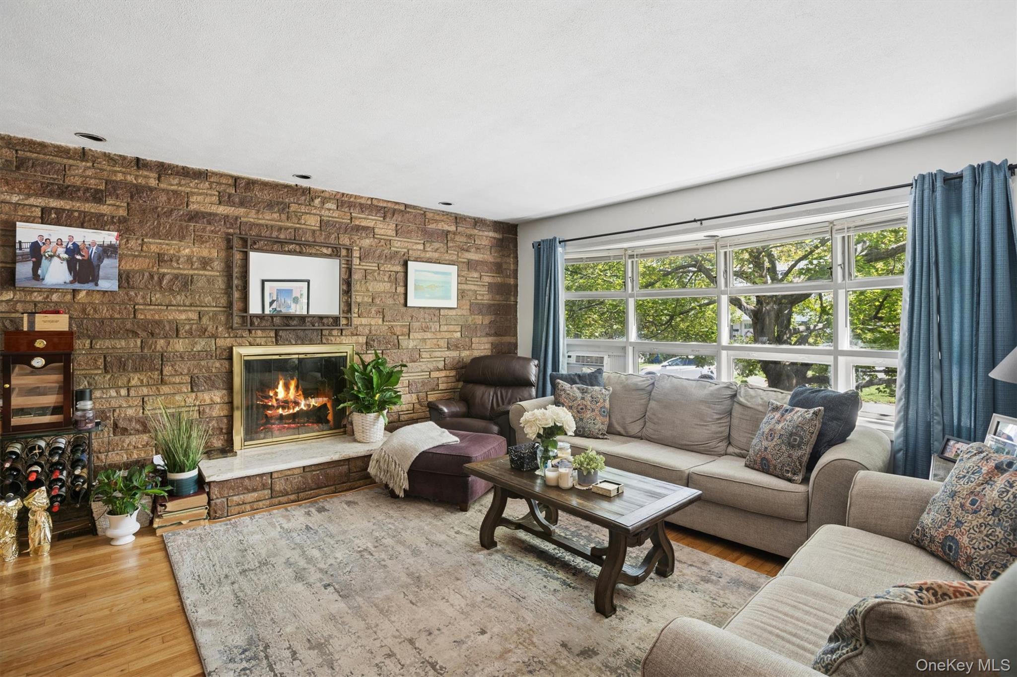 926 Lester Avenue – For Sale photo 2