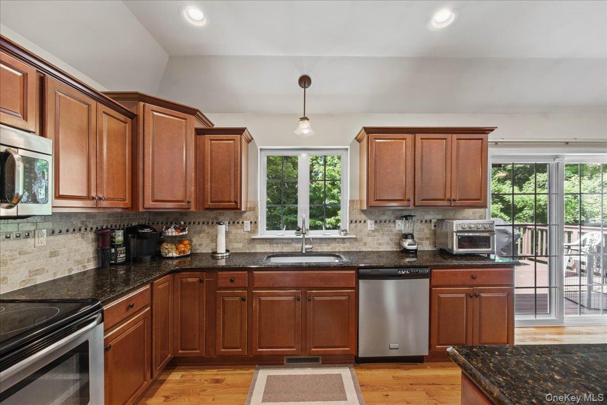 83 Whitford Road – For Sale photo 11