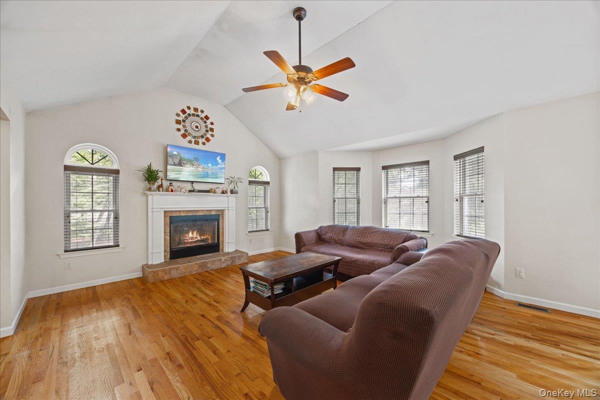 83 Whitford Road – For Sale photo 6