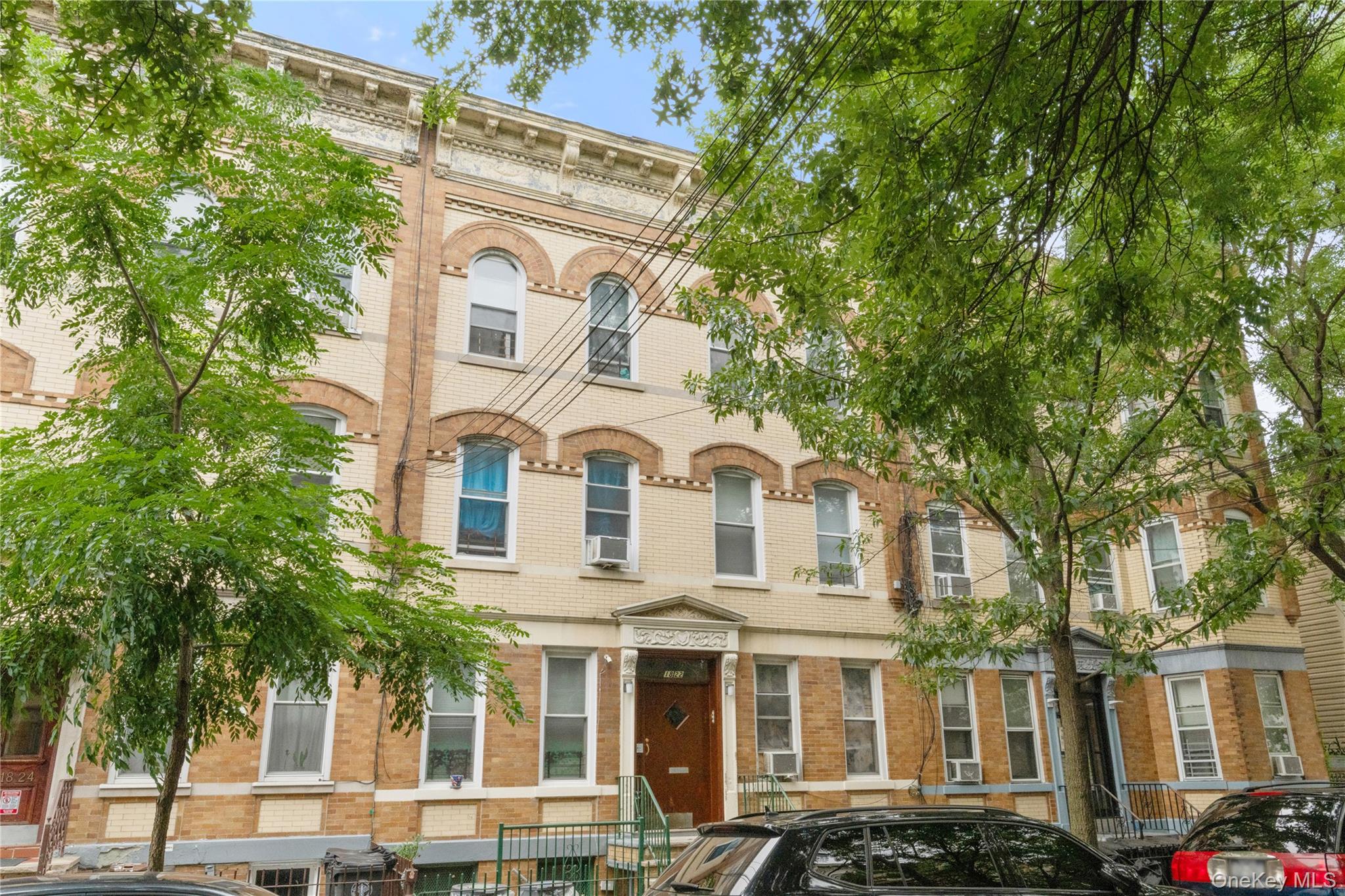 1822 Putnam Avenue – For Sale