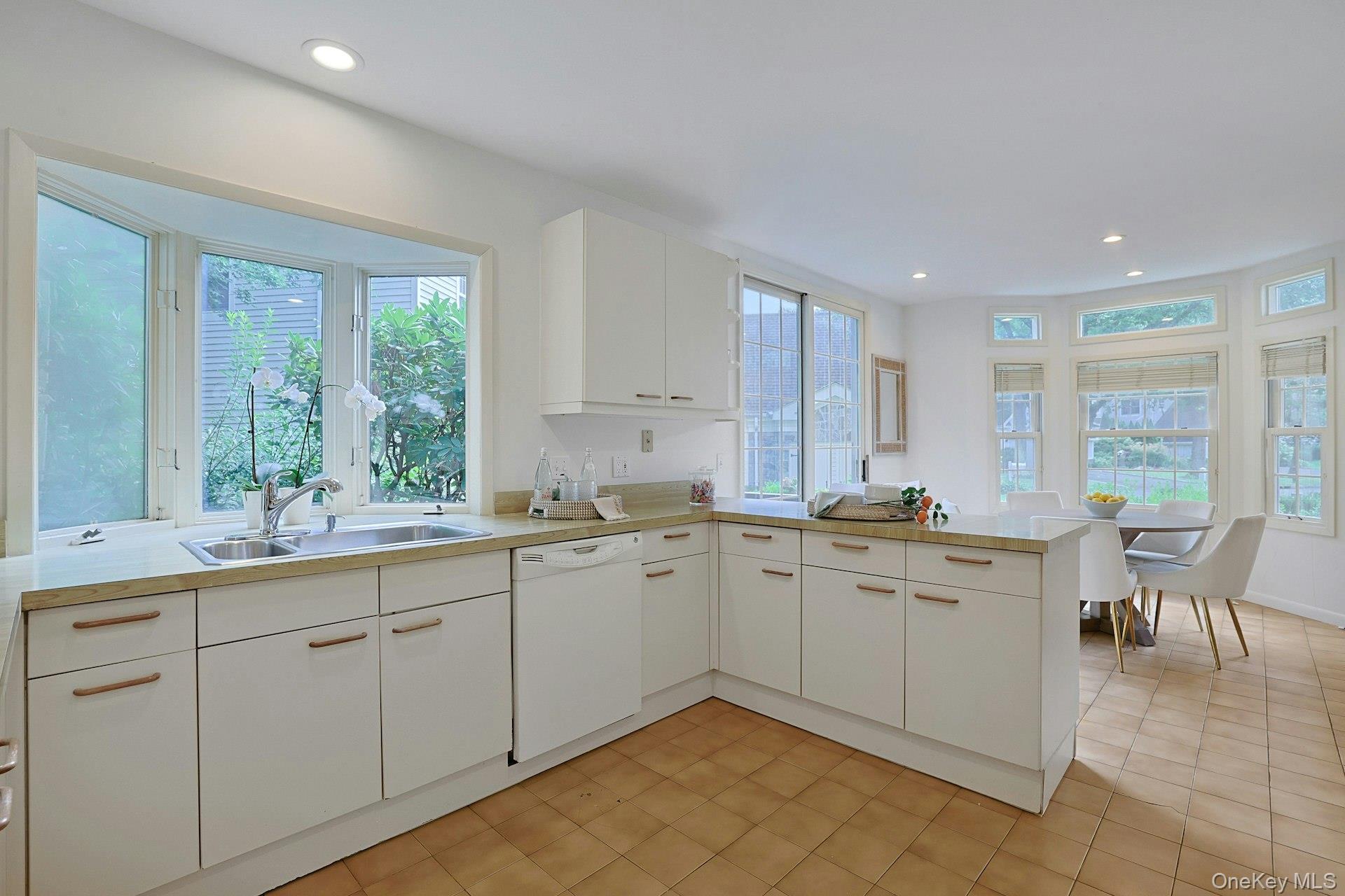 12 Westhaven Lane – For Sale photo 8