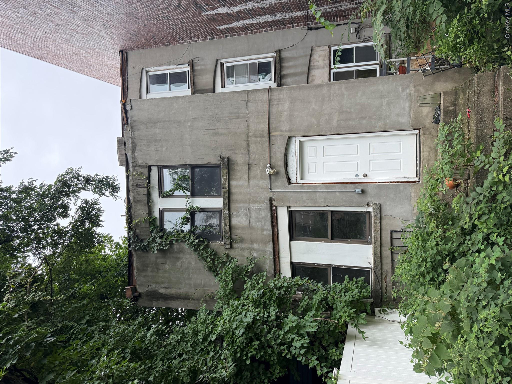 15 Irving Place – For Sale photo 16
