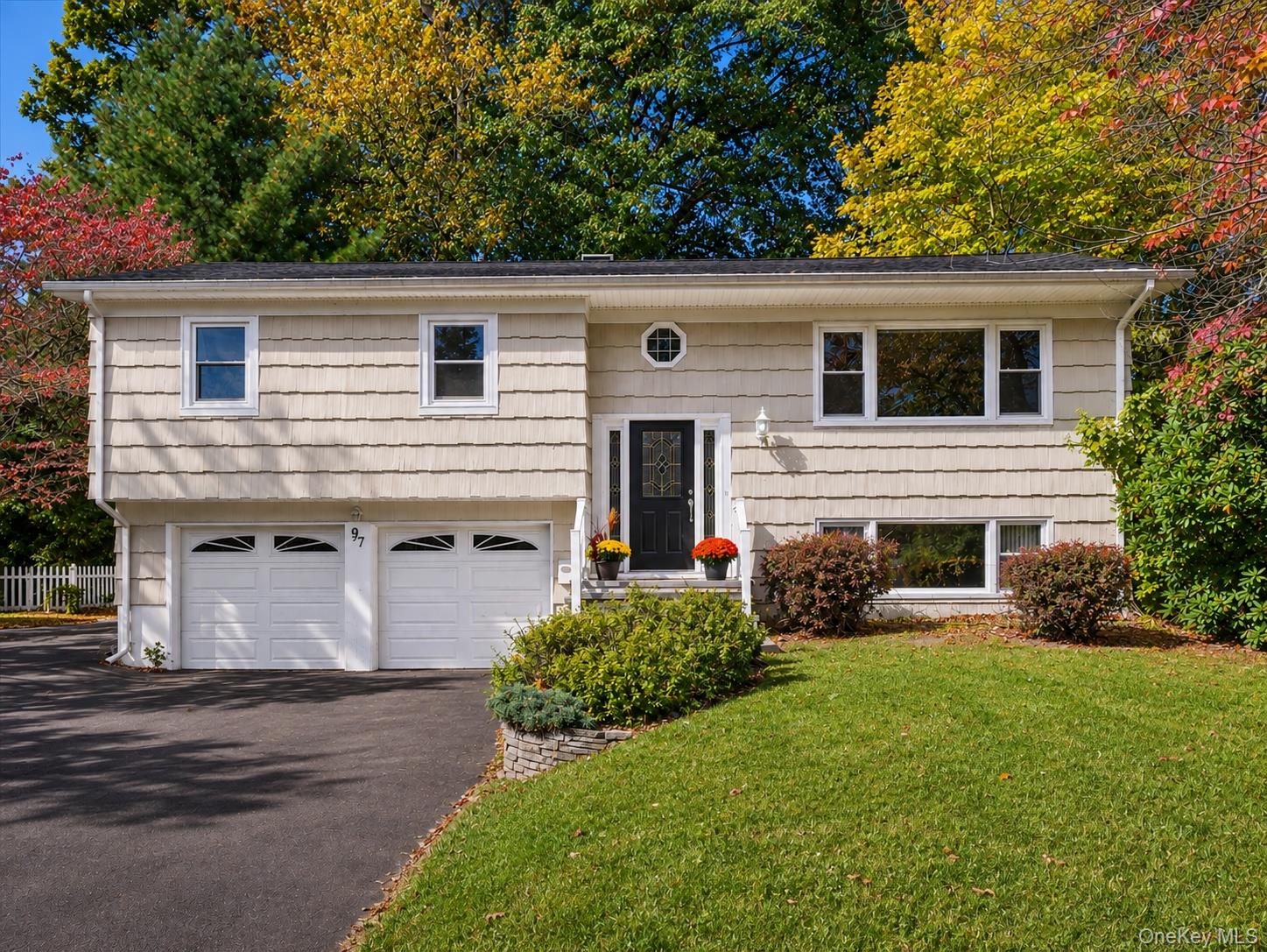 97 Grandview Avenue – For Sale