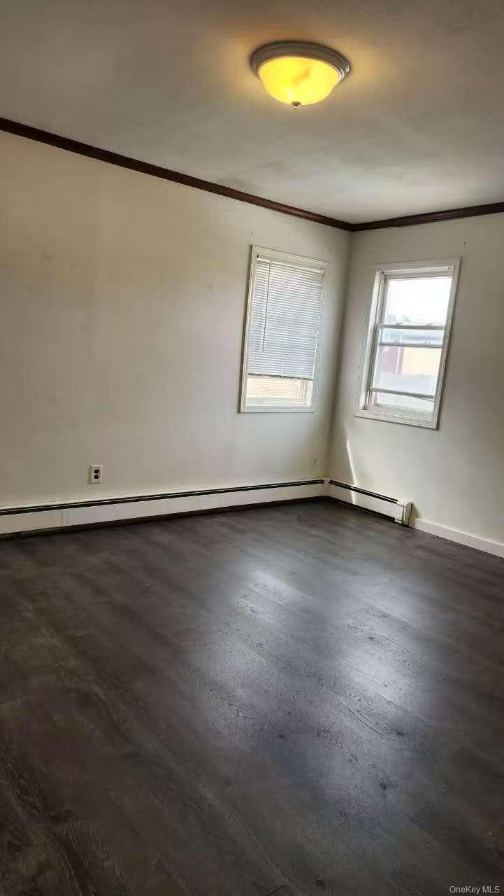 18-08 Murray St  2fl – For Rent photo 6