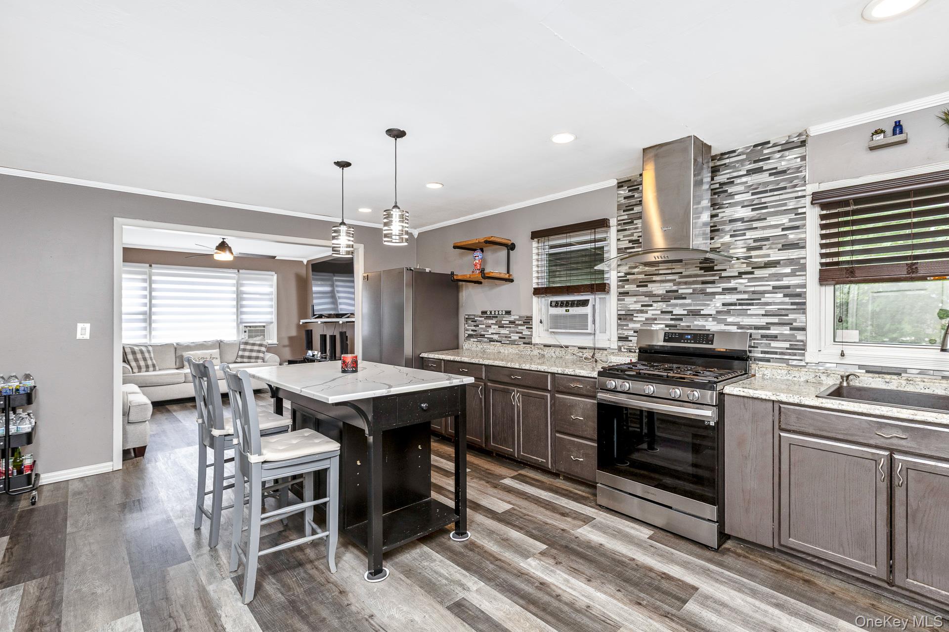 12 Dover Avenue – For Sale photo 9