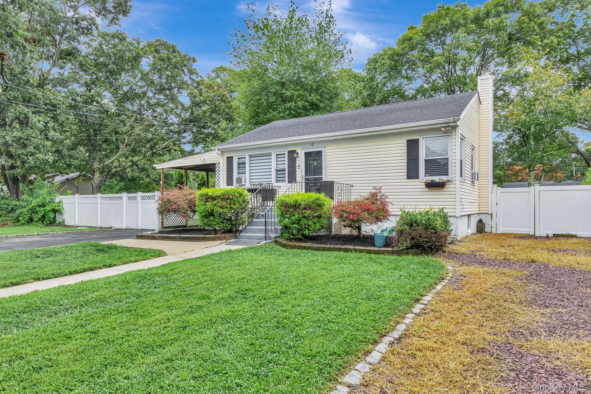 12 Dover Avenue – For Sale photo 4