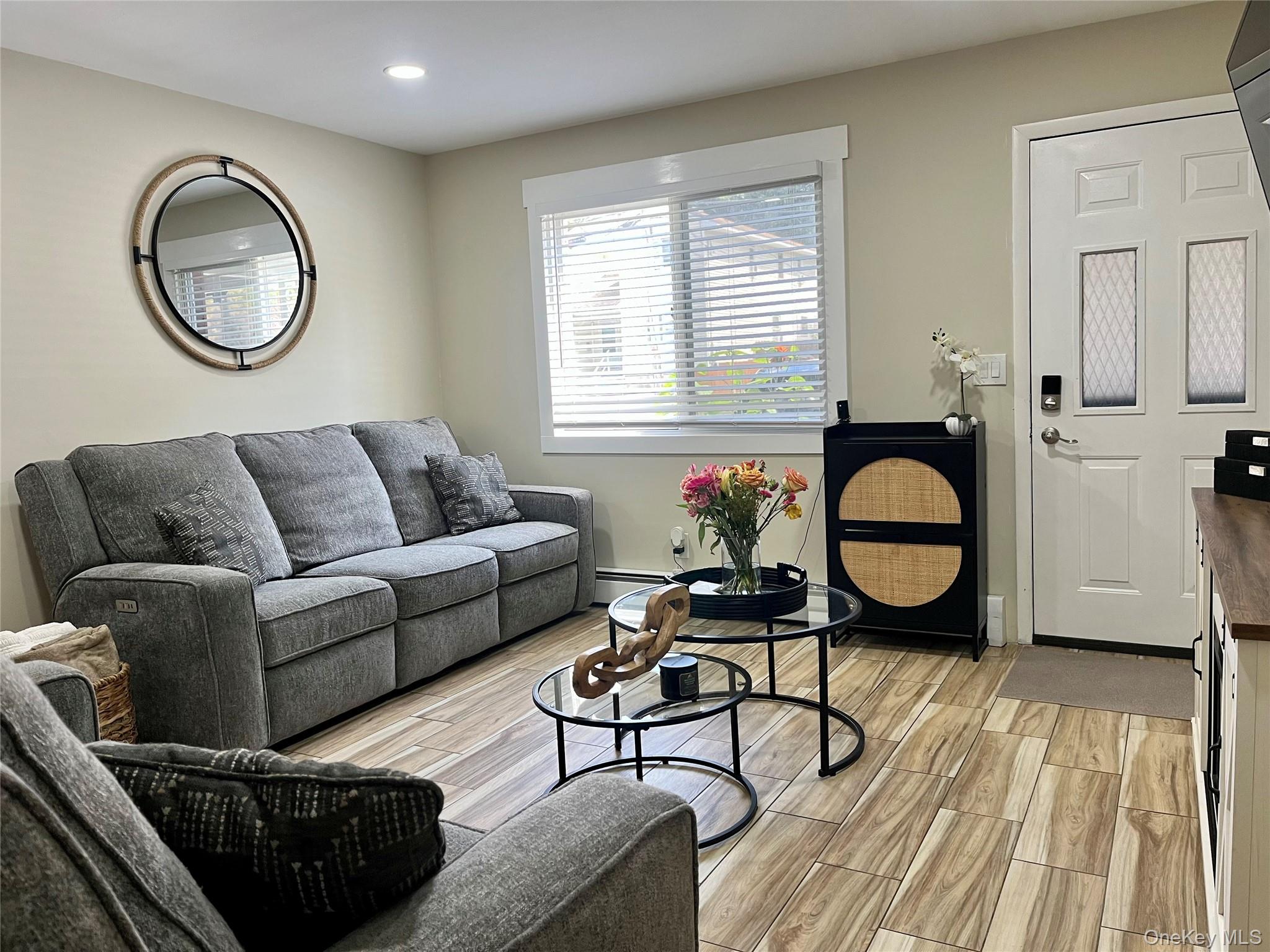 16 Maryland Avenue – For Rent photo 4