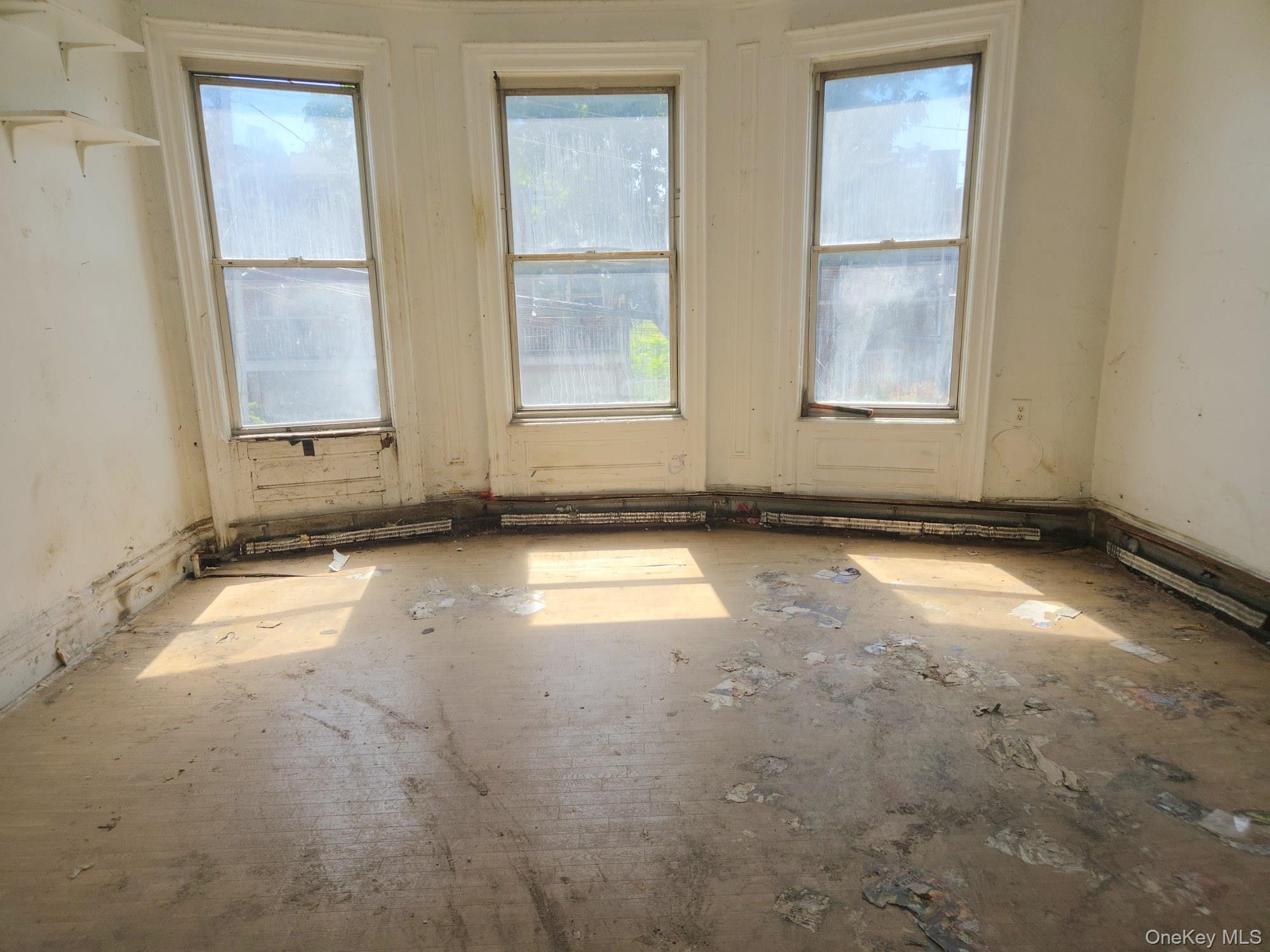 633 Baker Avenue – For Sale photo 23