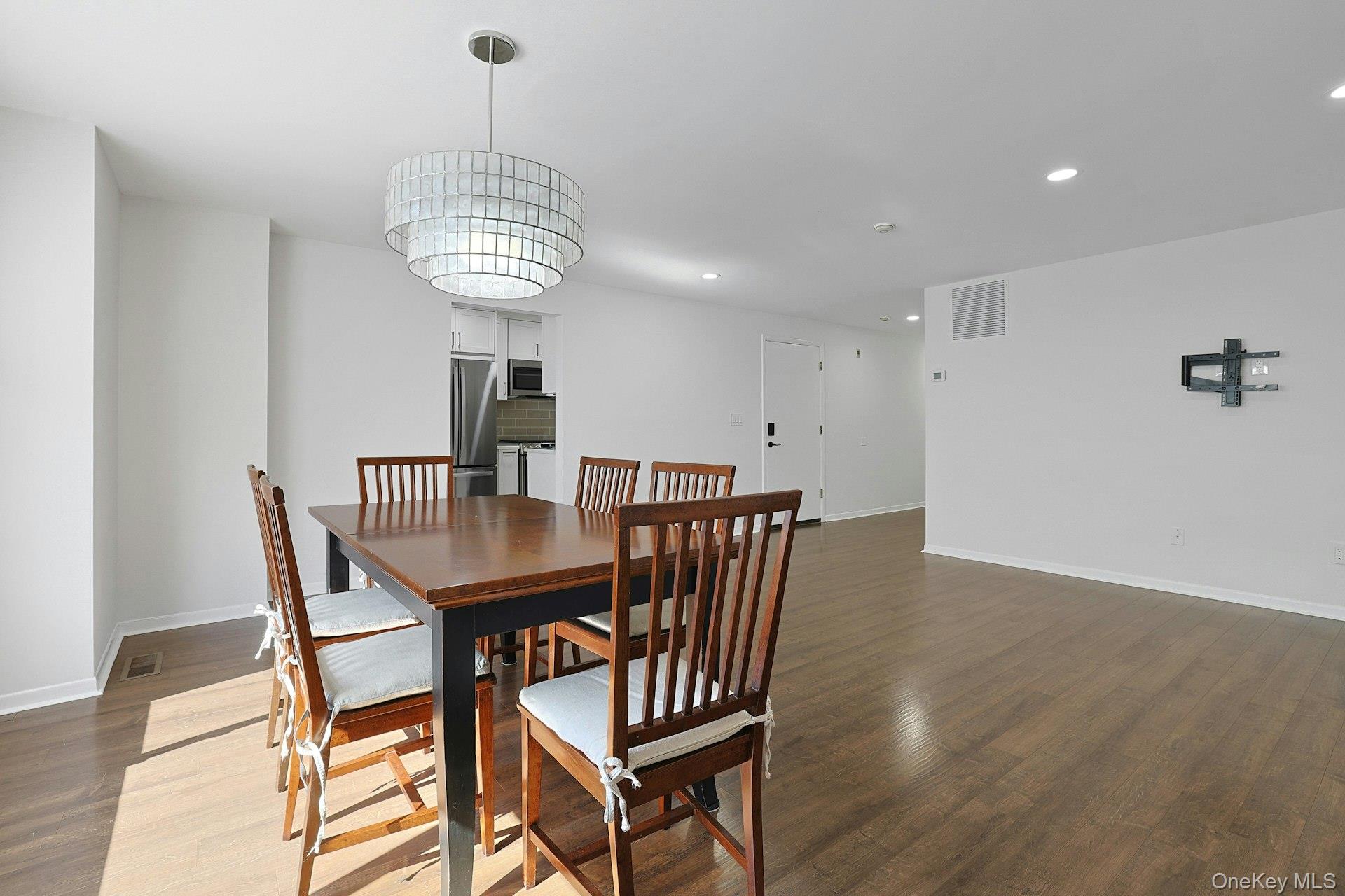 13 James Court – For Sale photo 8