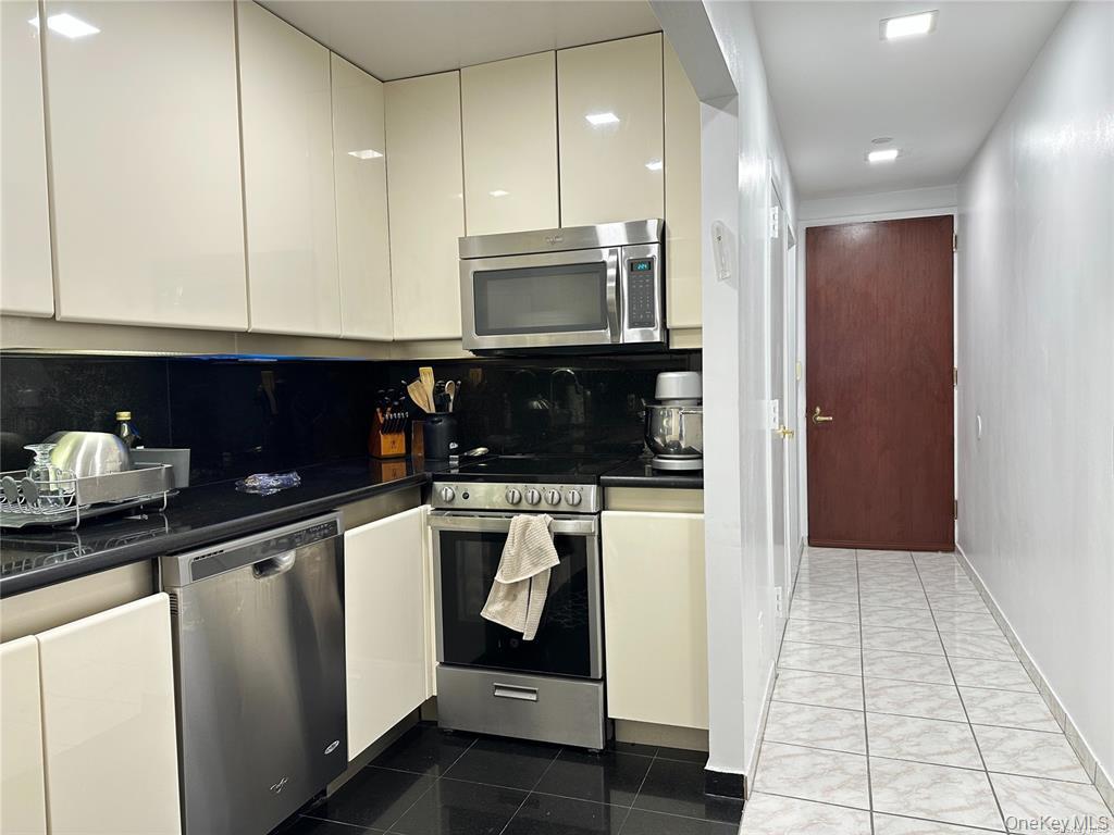 100 Great Neck Road, Unit 1A photo 9