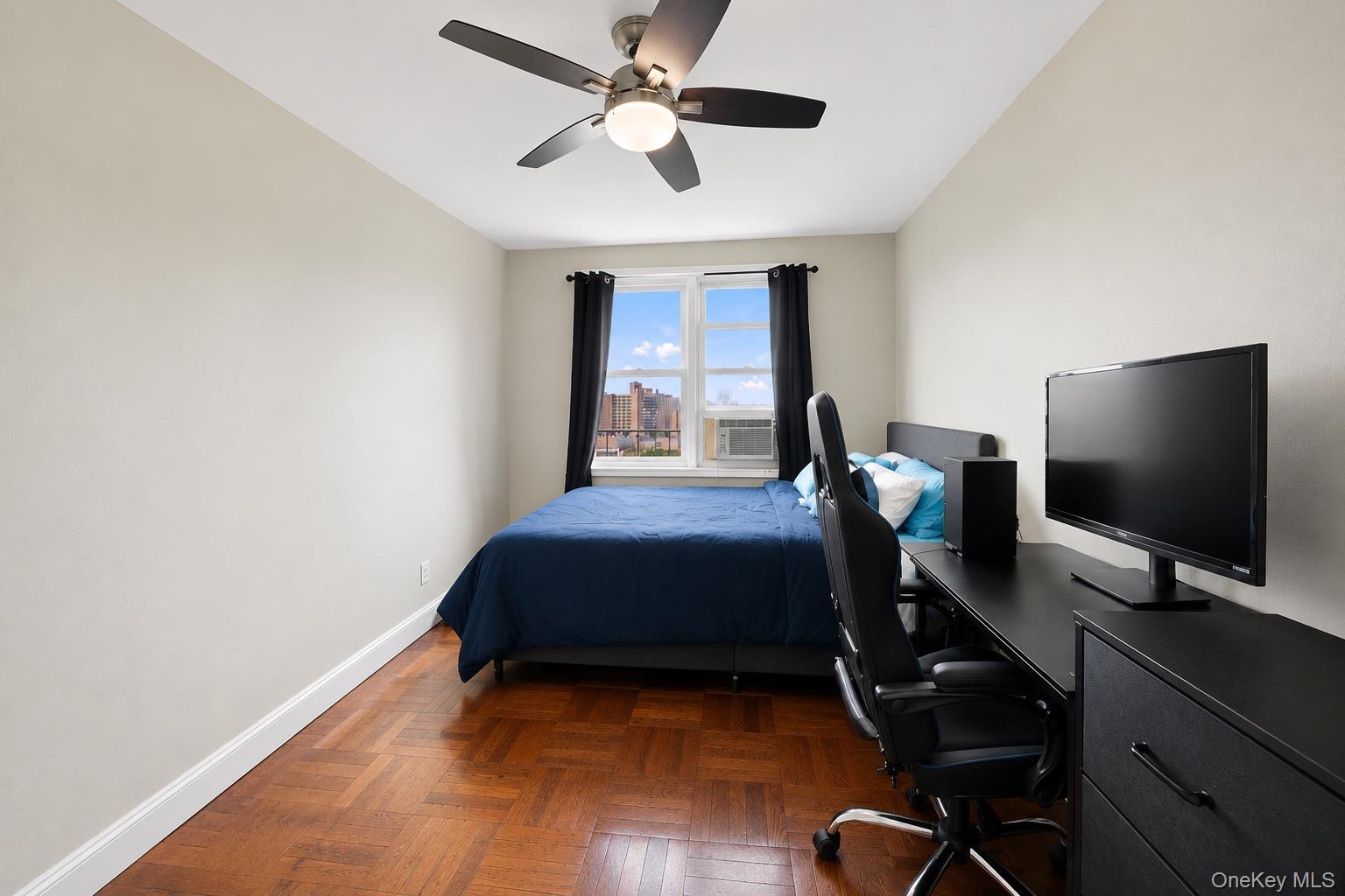 4525 Henry Hudson Parkway W, Unit B1212 photo 9
