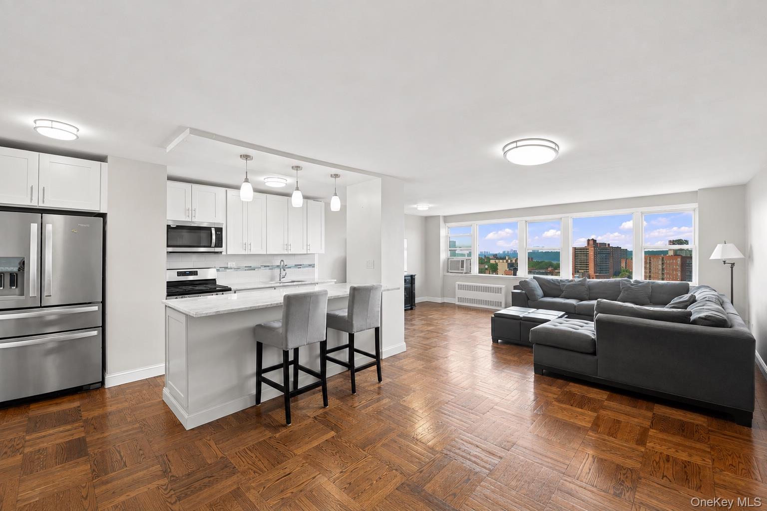 4525 Henry Hudson Parkway W, Unit B1212 photo 3