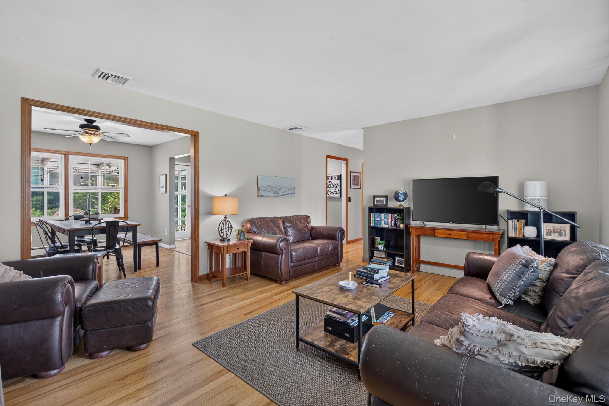 9 Debra Hill Road – For Sale photo 5