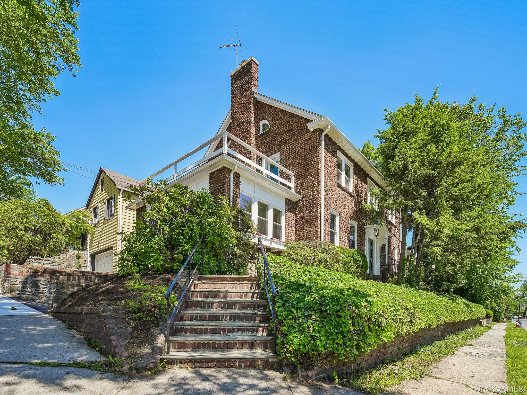 402 Westchester Avenue – For Sale photo 2