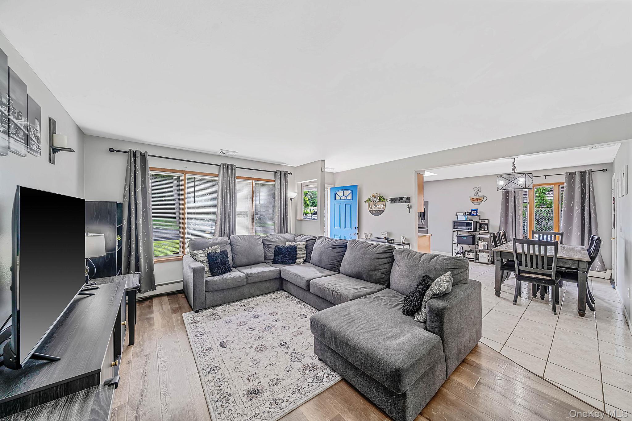 43 Wavecrest Drive – For Sale photo 6