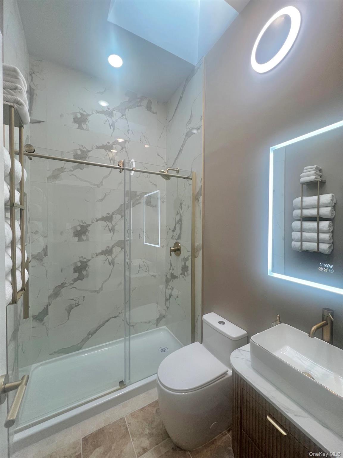 1 Anchorage Way, Unit 702 photo 19