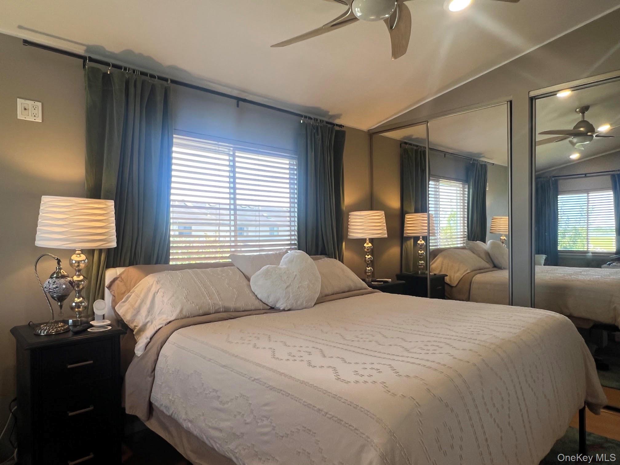 1 Anchorage Way, Unit 702 photo 12