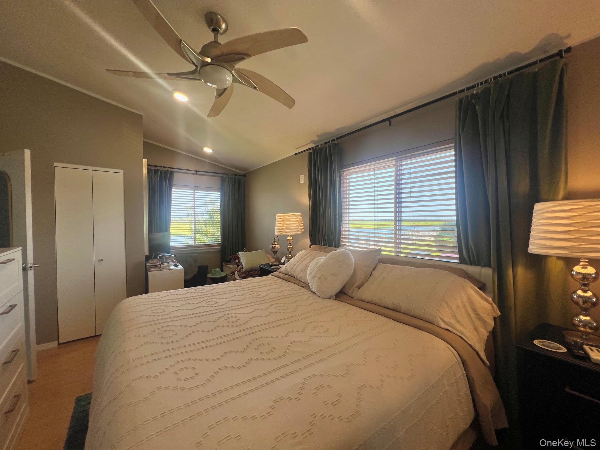 1 Anchorage Way, Unit 702 photo 15