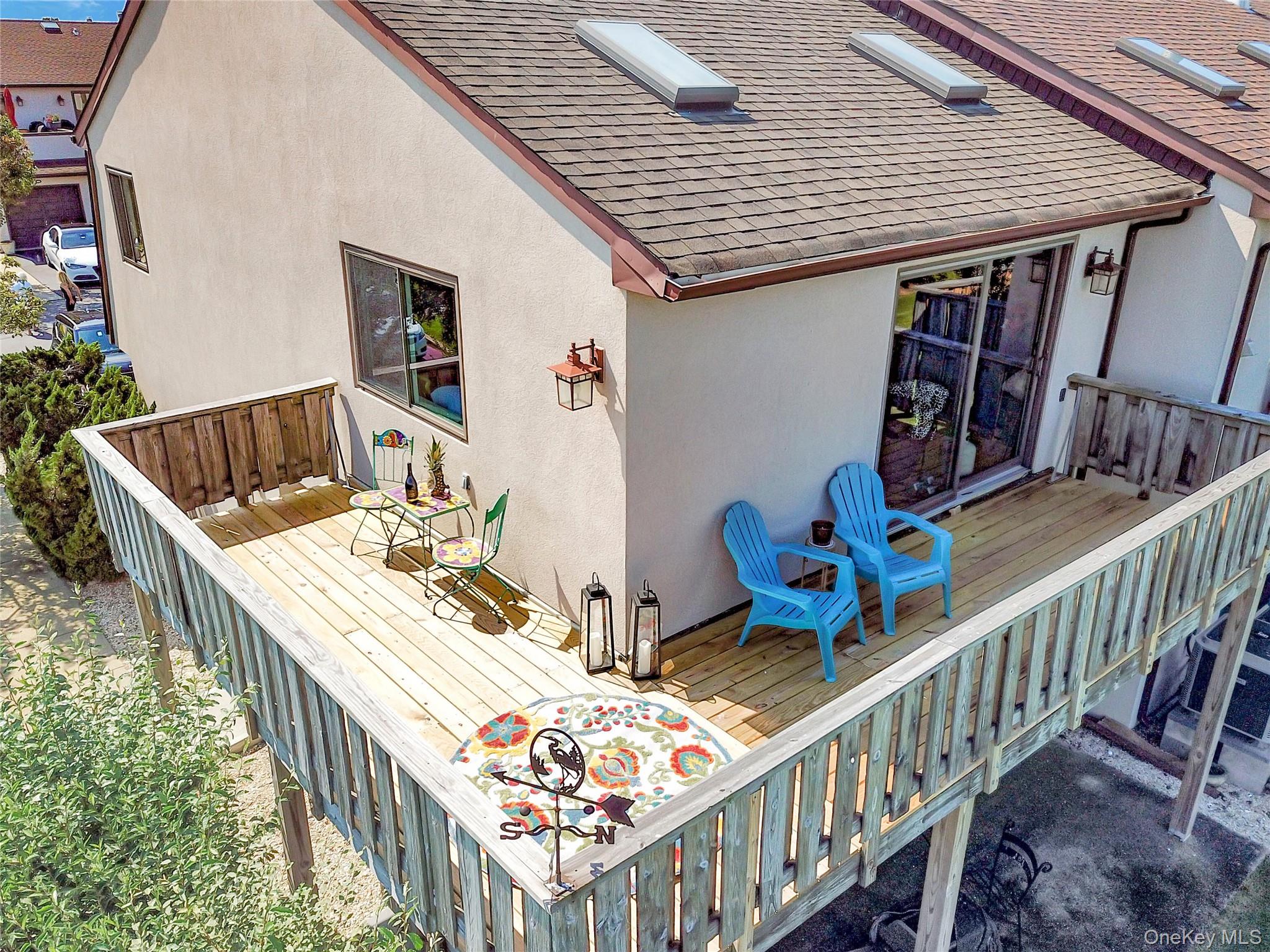 1 Anchorage Way, Unit 702 photo 2