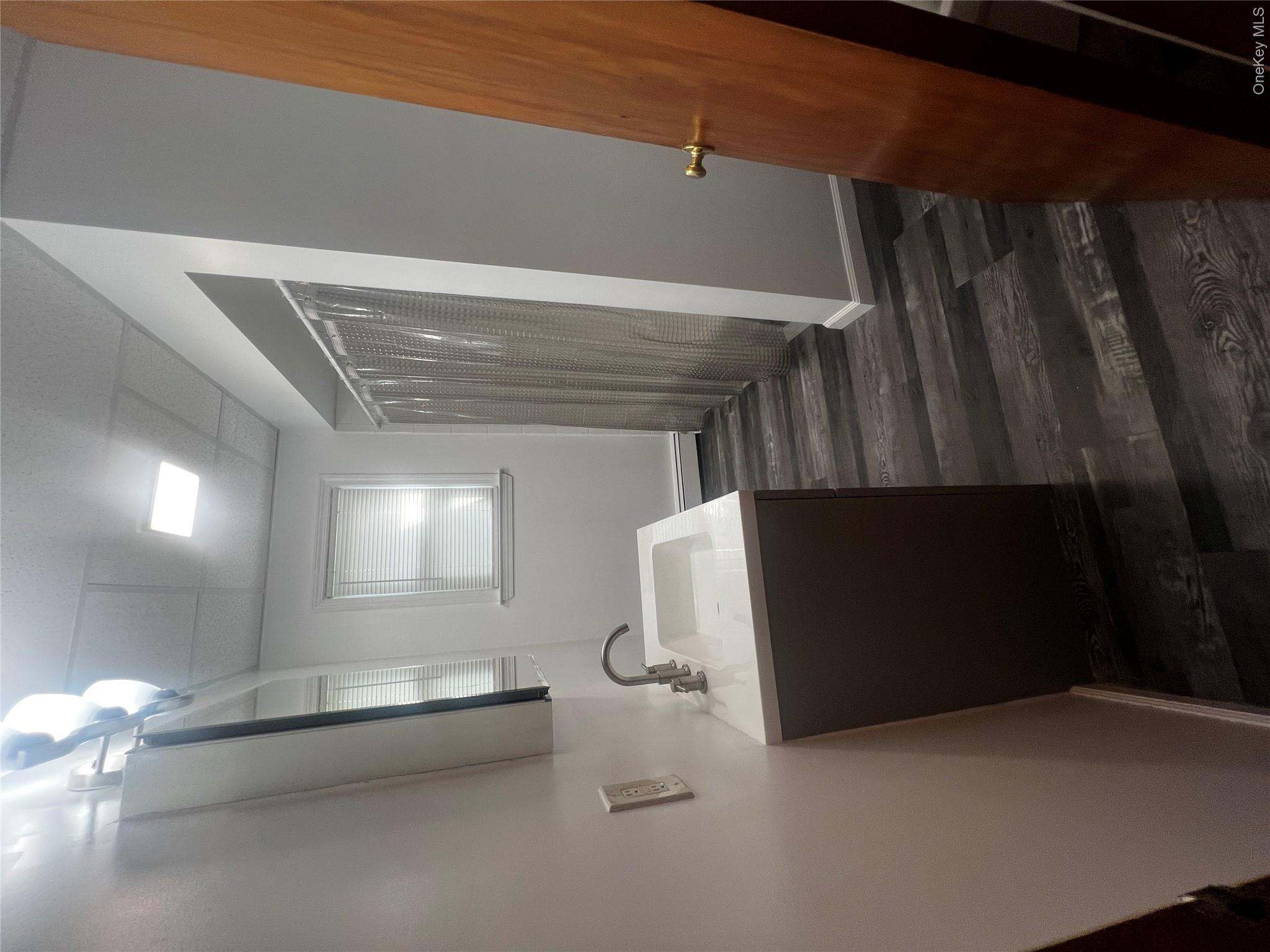 29 Lake Street – For Rent photo 6