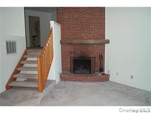 39 The Knolls – For Rent photo 2