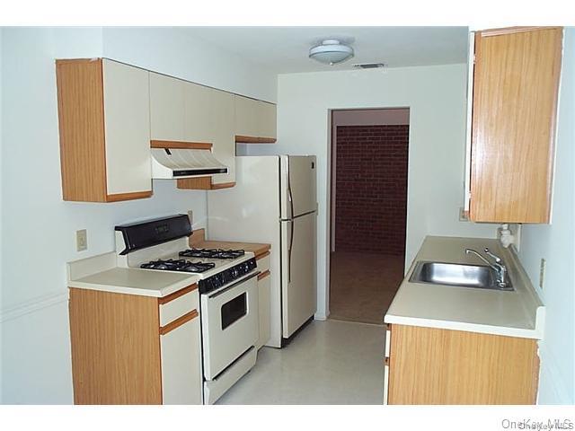 39 The Knolls – For Rent photo 6