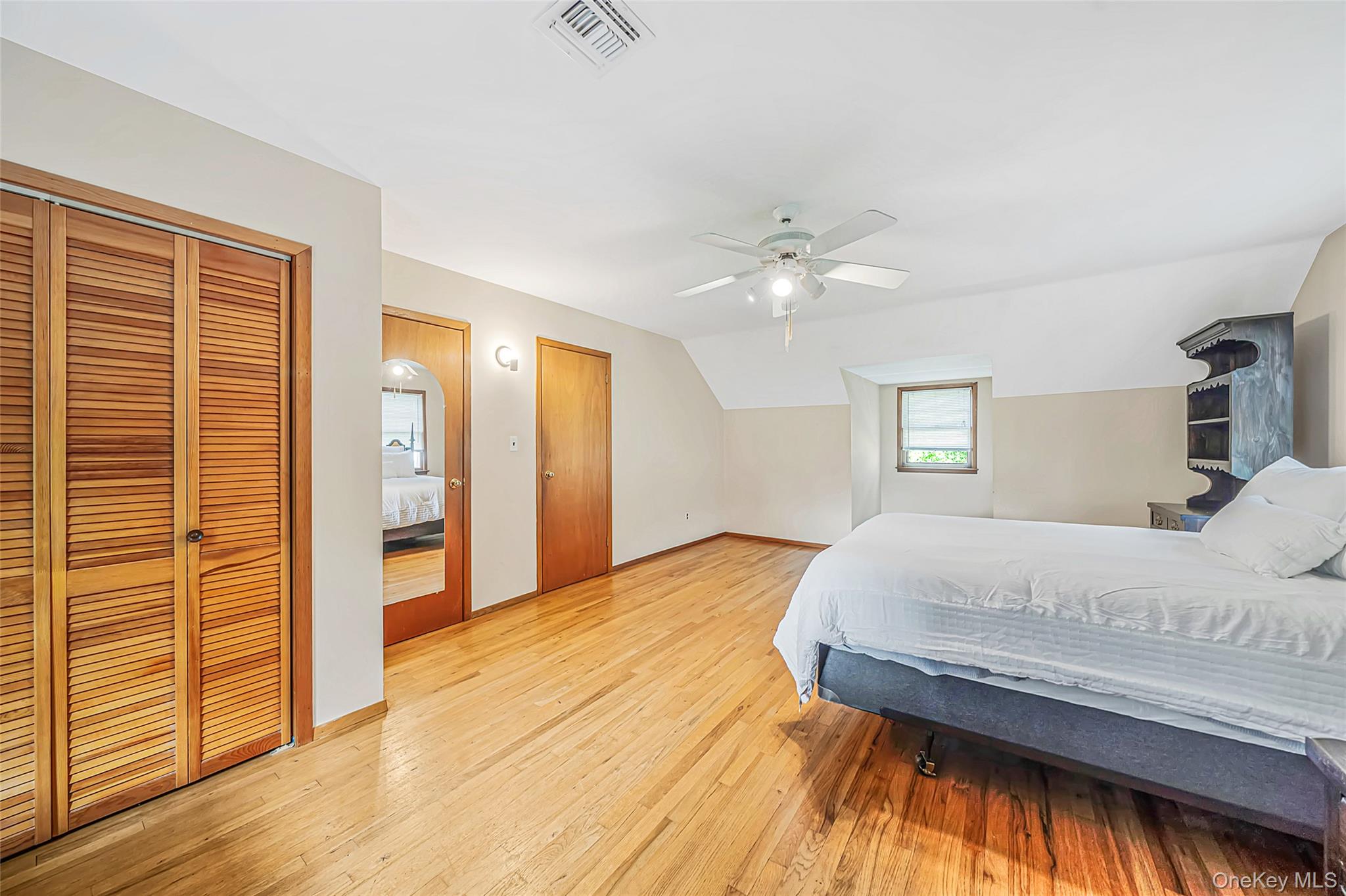 93 Avenue C – For Sale photo 33